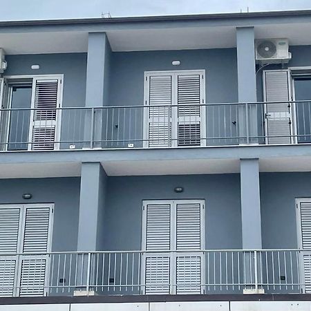 H&A Guest House Divjake Esterno foto