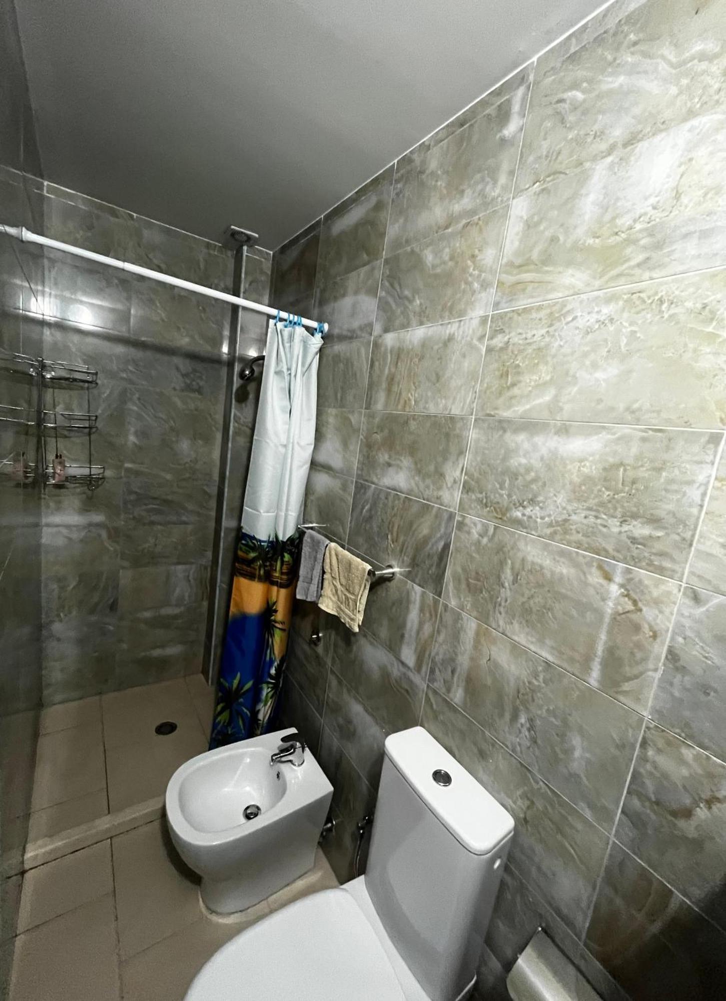 H&A Guest House Divjake Esterno foto